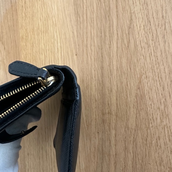 PRADA Saffiano Compact Wallet - Picture 6 of 14